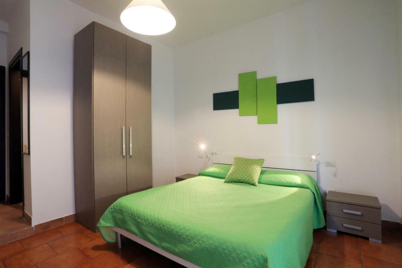 Primo Piano Guesthouse - Bari Policlinico Экстерьер фото